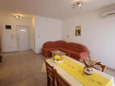 Ferienwohnung für 4 Personen (43 m²) in Šilo 1/10