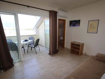 Ferienwohnung für 3 Personen (40 m²) in Šilo 9/10