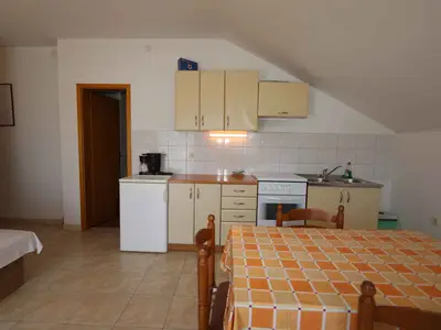 Ferienwohnung für 4 Personen (40 m²) in Šilo 9/10