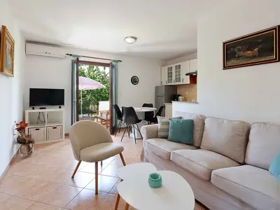 Ferienwohnung für 5 Personen (60 m²) in Šilo 5/10