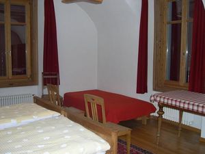 22772265-Ferienwohnung-8-Sils Maria-300x225-1