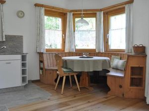 23691434-Ferienwohnung-2-Sils Maria-300x225-4