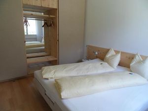 23674893-Ferienwohnung-2-Sils Maria-300x225-3