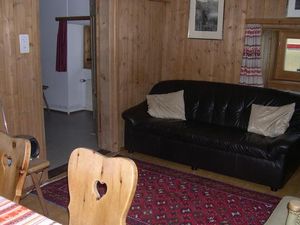 22772445-Ferienwohnung-7-Sils Maria-300x225-3