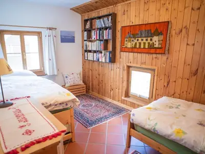 Kinder-/Gästezimmer