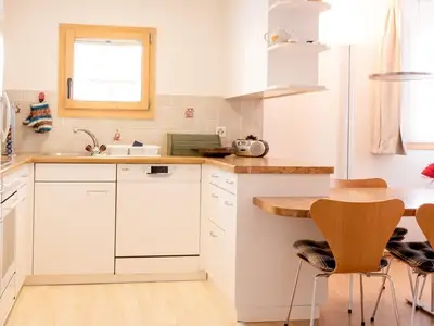 Küche mit Essbereich