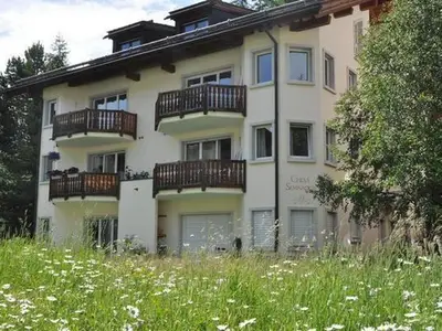 Aussenansicht Sommer