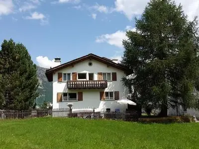 2,5 Bett-Ferienwohnung im Hochparterre