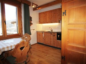 23718800-Ferienwohnung-2-Sils Segl Maria-300x225-5