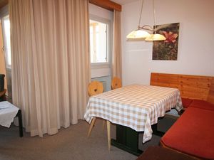 23718821-Ferienwohnung-2-Sils Segl Maria-300x225-5