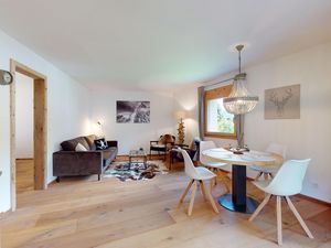 24049817-Ferienwohnung-2-Sils Segl Maria-300x225-0