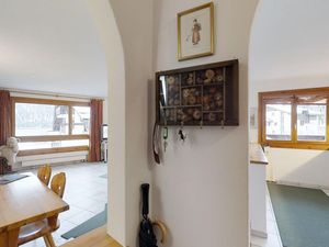 3208047-Ferienwohnung-6-Silvaplana-300x225-1