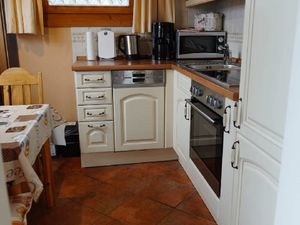 1827719-Ferienwohnung-4-Simonsberg-300x225-4