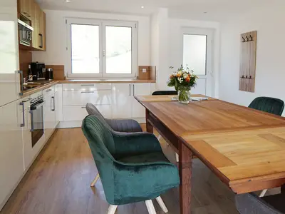 Essbereich mit Küchenzeile