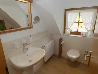 INSIDE, BATHROOM