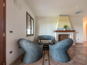 21698423-Ferienwohnung-8-Siniscola-300x225-4