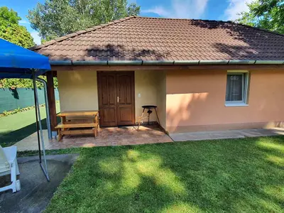 Ferienwohnung für 4 Personen (43 m²) in Siófok 1/10