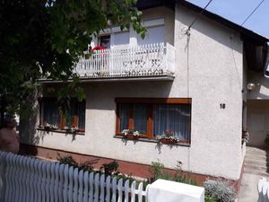 23772531-Ferienwohnung-7-Siófok-300x225-0