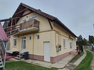 23771146-Ferienwohnung-6-Siófok-300x225-3