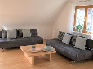 23881603-Ferienwohnung-4-Sipplingen-300x225-3