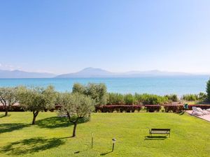 23339022-Ferienwohnung-4-Sirmione-300x225-1