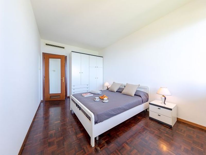 23339022-Ferienwohnung-4-Sirmione-800x600-2