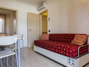 23292201-Ferienwohnung-6-Sirmione-300x225-3