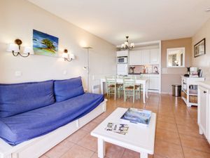 23852111-Ferienwohnung-5-Six-Fours-les-Plages-300x225-2