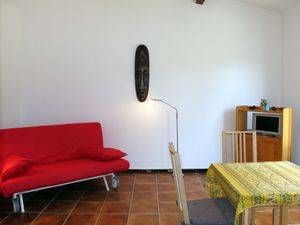 23848486-Ferienwohnung-2-Six-Fours-les-Plages-300x225-2