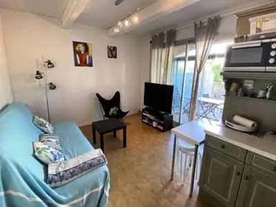 Ferienwohnung für 5 Personen (32 m²) in Six-Fours-les-Plages 3/10