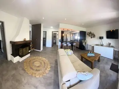 Ferienwohnung für 9 Personen (100 m²) in Six-Fours-les-Plages 4/10