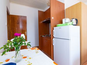 23661141-Ferienwohnung-2-Skrbcici-300x225-4