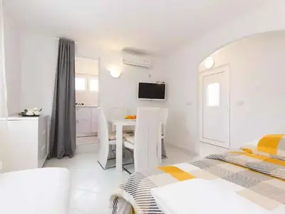 Ferienwohnung für 4 Personen (54 m²) in Skrbcici 8/10