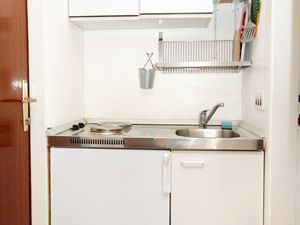 19126225-Ferienwohnung-2-Slano-300x225-1