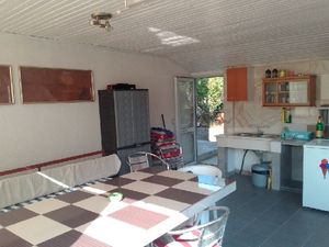 22174411-Ferienwohnung-0-Slatine-300x225-2