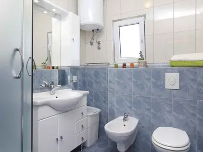 Ferienwohnung für 7 Personen (75 m²) in Slatine 8/10