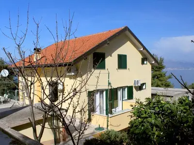 Ferienwohnung für 8 Personen in Slatine 1/10
