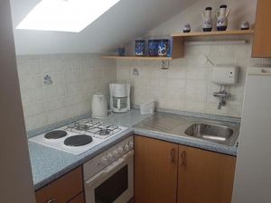 23588624-Ferienwohnung-6-Slatine-300x225-3