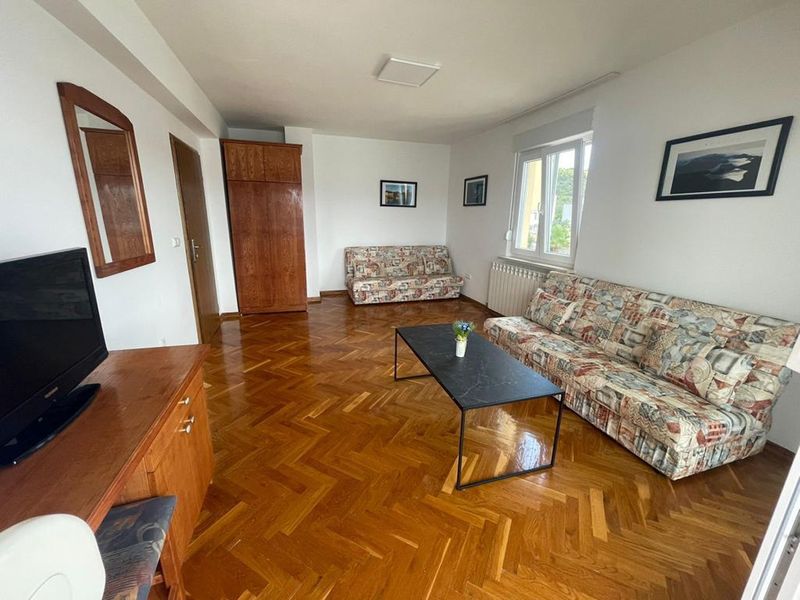 23926485-Ferienwohnung-6-Slatine-800x600-1