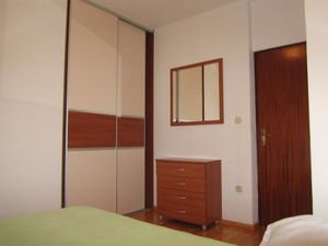 23932339-Ferienwohnung-7-Slatine-300x225-5