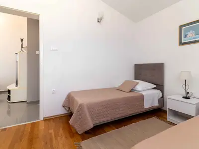 Ferienwohnung für 5 Personen (60 m²) in Trogir 9/10