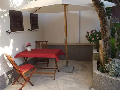 Ferienwohnung für 2 Personen (35 m²) in Slatine 1/10