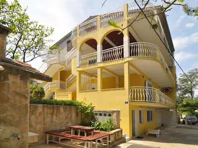 Ferienwohnung für 4 Personen (50 m²) in Slatine 6/10