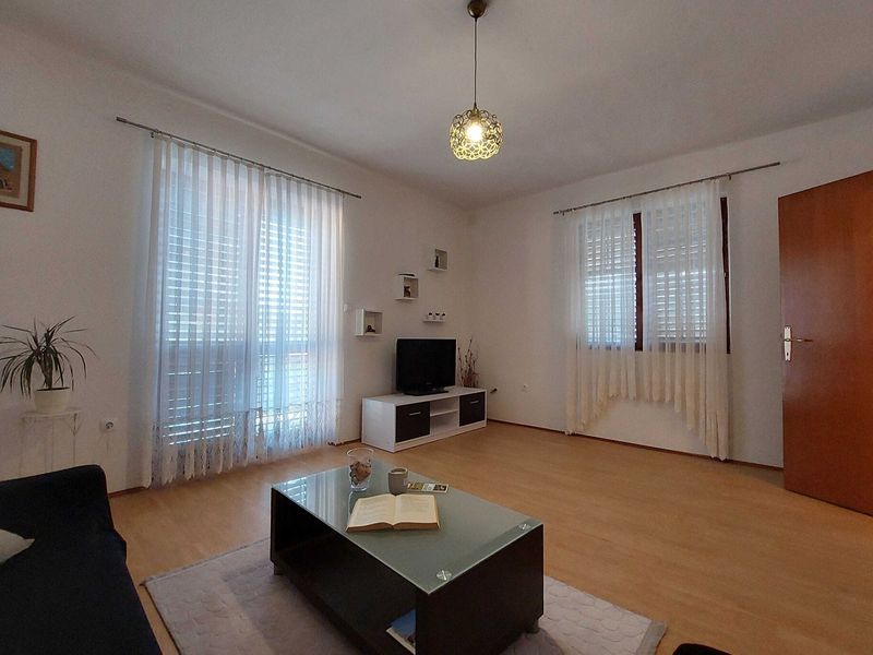 24055987-Ferienwohnung-6-Smokvica-800x600-0