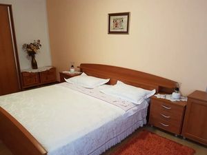 24059190-Ferienwohnung-3-Smokvica-300x225-5