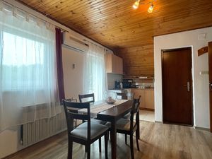 23932928-Ferienwohnung-4-Smoljanac-300x225-2