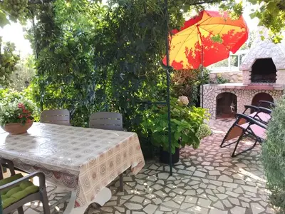 Ferienwohnung für 3 Personen in Smrika 3/10