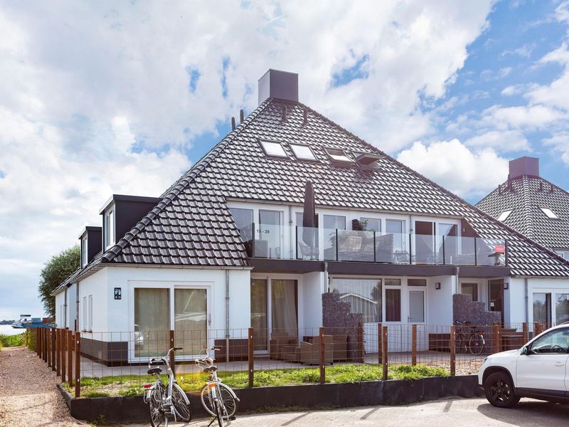 23483812-Ferienwohnung-4-Sneek-800x600-0