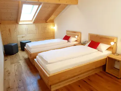 Kinderzimmer mit 2 Einzelbetten