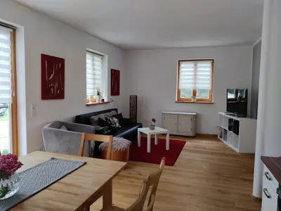Ansicht Wohnbereich mit TV